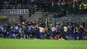 Carusel de emoții pe Giuseppe Meazza - Inter Milano este prima finalistă a Ligii Campionilor după 4-3 cu Barcelona