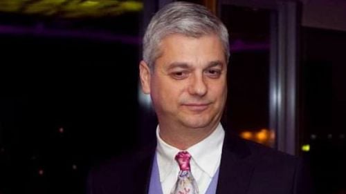 Fostul șef al Astra Asigurări, Radu Mustățea, condamnat la 4 ani și 8 luni de închisoare pentru delapidare. Soția sa a primit 3 ani de închisoare cu suspendare în același dosar. Sentințele nu sunt definitive