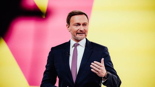 Ministrul german al Finanţelor Christian Lindner, testat pozitiv covid-19 la Washington, după ce a participat la reuniuni G20 şi G7