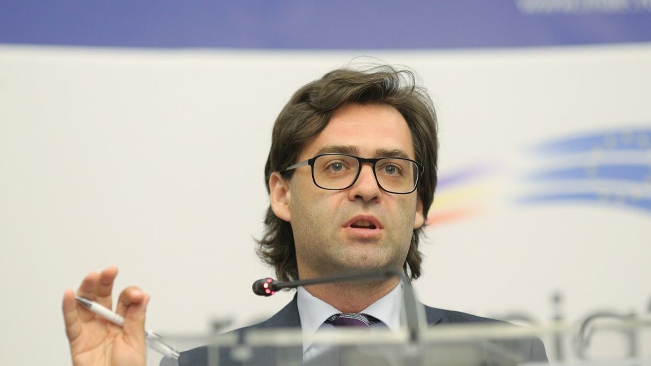 Republica Moldova cere Uniunii Europene sancţionarea oligarhilor moldoveni care ajută Moscova