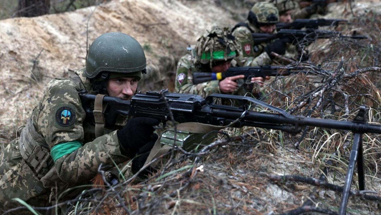 Zelenski vrea ca Ucraina să exporte arme pentru bani cu care să crească producția